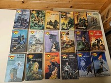 Lot 18 livres Anciens de poche