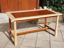 OFFRE ULTIME : Table à manger en bois exotique