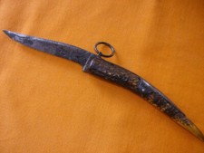 couteau ancien anneau palme bois de cerf lame estampillée ?