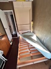 Lit-armoire bois de qualité