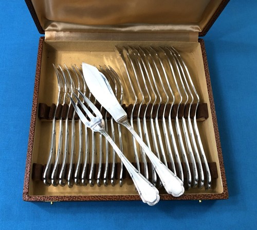 Ménagère couvert à - ménagère,
