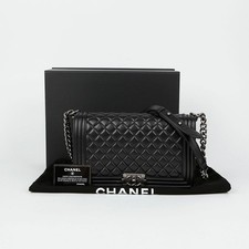 CHANEL Sac croisé large Boy
