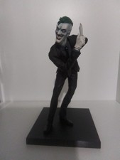 THE JOKER STATUETTE ARTFX+