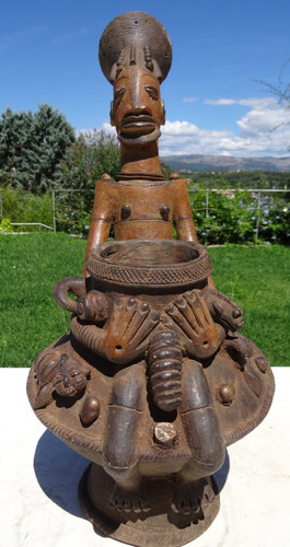 Urne funéraire mangbetu - funéraire, en