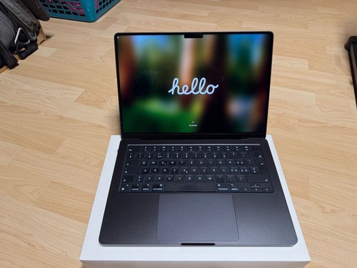 Macbook pro 2024 - pro,