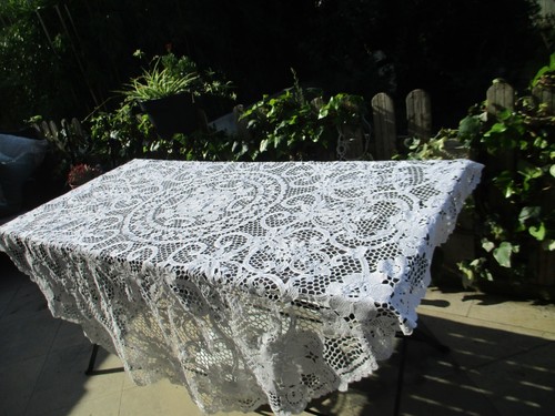 Nappe tapis table dentelle - nappe, de