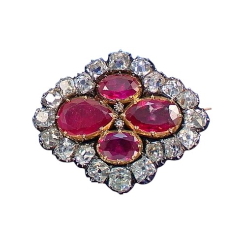 Broche art déco laboratoire
