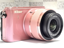 Appareil photo sans miroir Nikon 1 S1 10,1 MP - Rose avec objectif 10-30 mm f...
