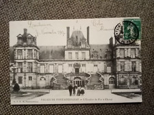 CPA PALAIS DE FONTAINEBLEAU L ESCALIER DU FER À CHEVAL
