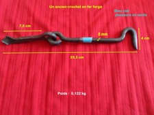 1  ANCIEN CROCHET FER FORGE