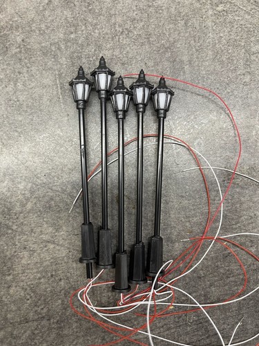 Lot grands lampadaires - lot,