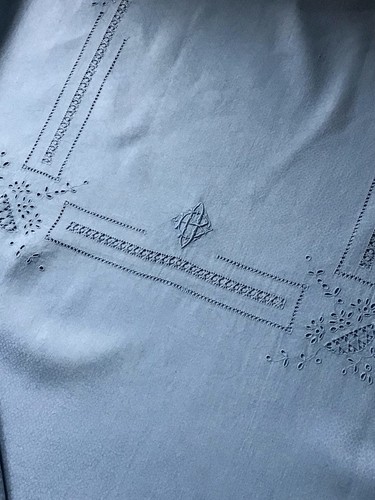 Superbe nappe ancienne - nappe, 2m40