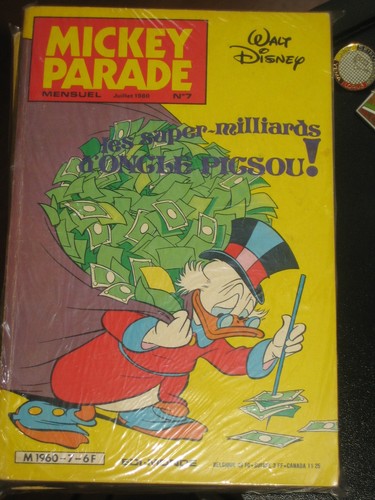 Mickey parade mensuel de - mickey,