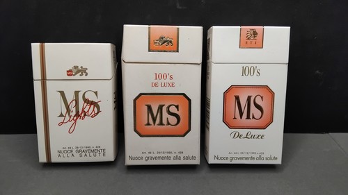 Lot paquets de cigarettes - paquets,