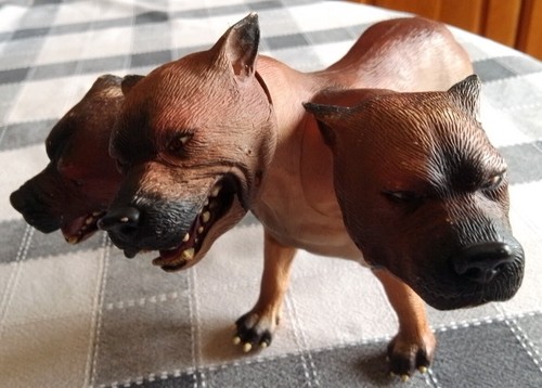 Cerbère chien 3 têtes - chien,