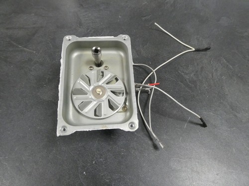 Moteur ventilateur tourne - de,