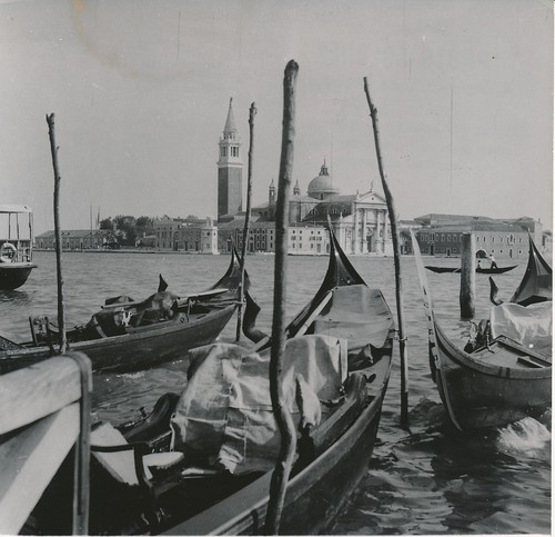 Venise 1960 gondoles san - venise, c.
