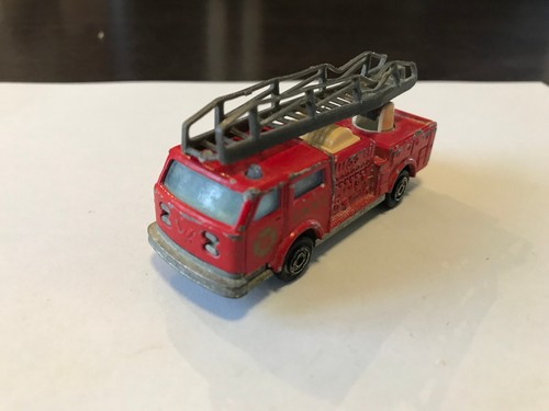 Camion majorette pompier - ,