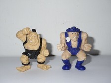 2 PVC figurines vintage