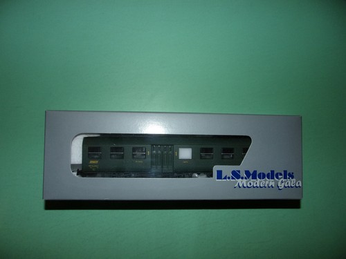 Models voiture voyageurs - ls,