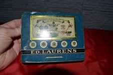 Ancienne boite de cigarettes