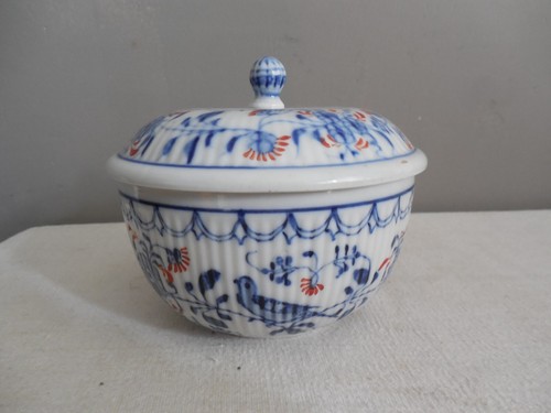 Ancienne boite porcelaine - boite,
