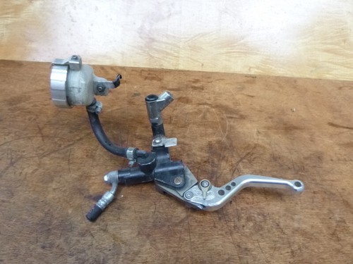 Maitre cylindre embrayage - maitre,