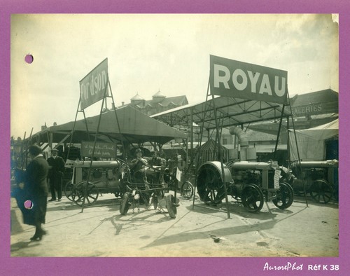 Photo 1930 garage - photo,