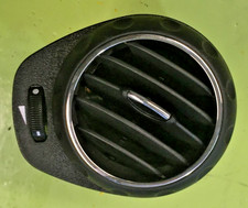Grille d'Aeration tablau de bord Avant Droite / ALFA ROMEO 147 / Phase 1