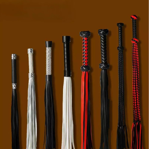 Soumission flogger fouet - flogger,