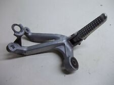 platine repose pied arrière droite de SUZUKI 600 GSXR ( JS1AD ) an 2000