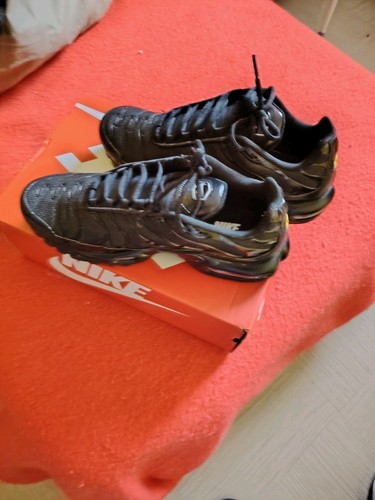 Nike noir comme neuve - tn,