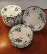 Lot De 32 Pièces Modèle