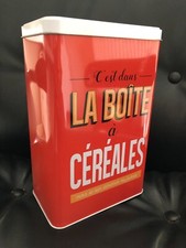 Superbe boite  en métal pour