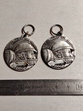 WW1 Lot 16 - 2 médailles