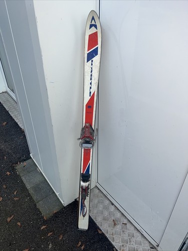 Ancien ski kastle - ancien,