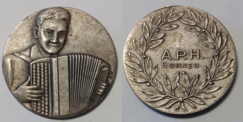 Médaille accordéon hohner - médaille,