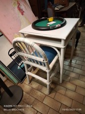 petite table rotin blanc avec