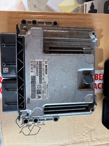 Calculateur moteur ecu bosch - calculateur,