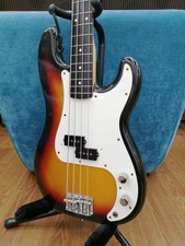 SQUIER SILVER SERIES (MADE IN