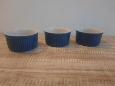 3 ramequins bleus Emile Henry