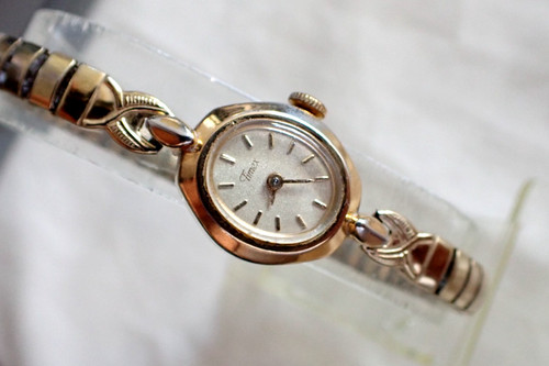 Ancienne timex t68 mecanique - ancienne,