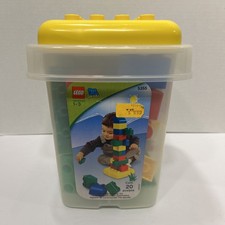 LEGO Quatro: Small Quatro