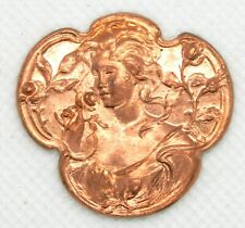 bel ornement de broche en