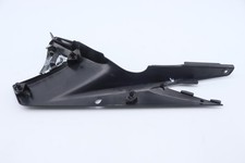 Demi flanc de selle droit
