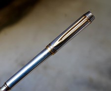 MAGNIFIQUE STYLO BILLE
