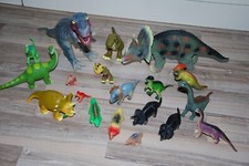 lot de 20 dinosaures figurines