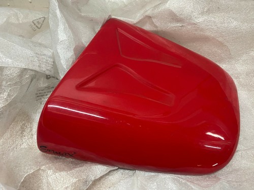 Capot selle rouge - un, de
