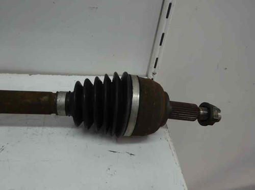 8200436366 transmission avant