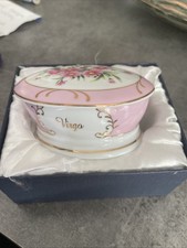 Virga Si French Décor Du Galion Porcelaine Bonbonnière